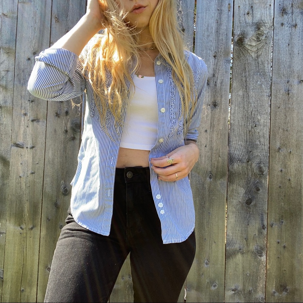 American Eagle Outfitters Ruffle Button Up